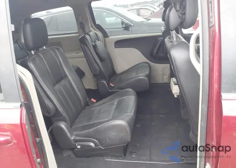 2015 Chrysler Town & Country Touring из США, поврежденный, VIN 2C4RC1BG8FR617384